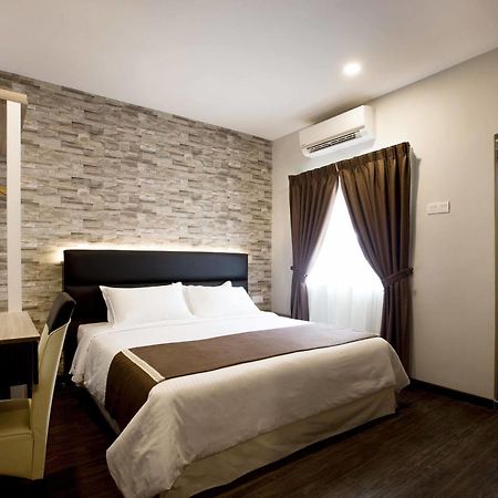 Gurney Lodge George Town Extérieur photo